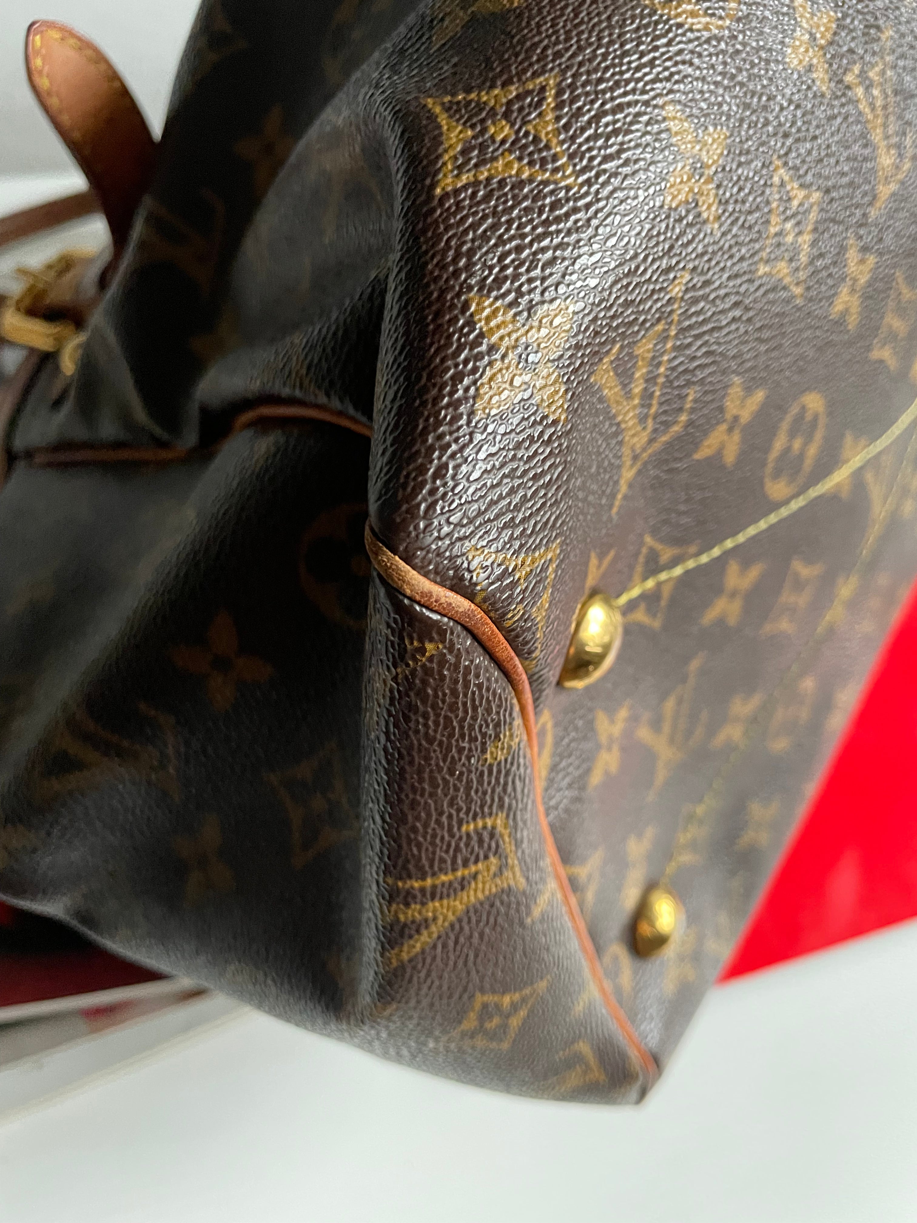 Louis Vuitton Tivoli GM